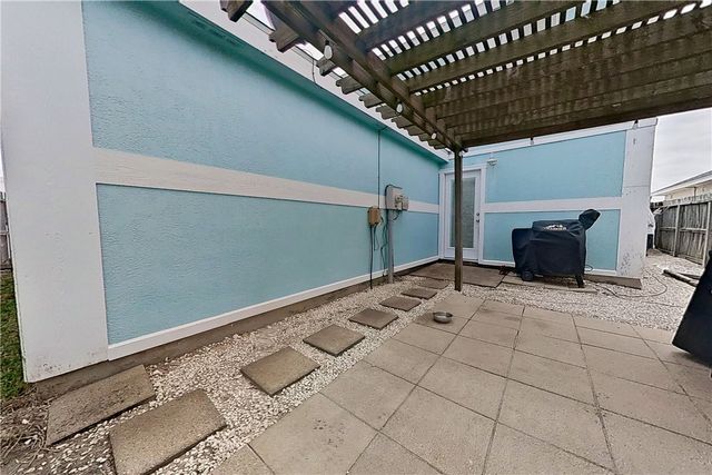 13714 Captain Kidd Dr, Corpus Christi, TX 78418