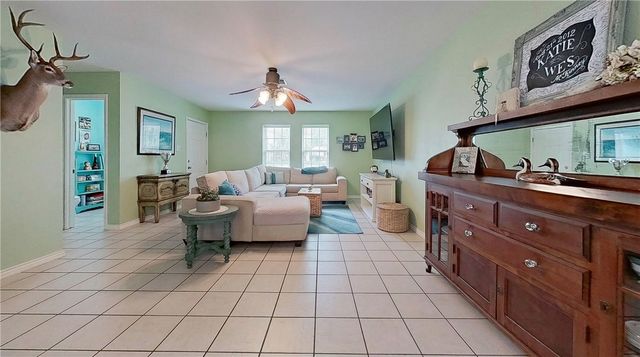 13714 Captain Kidd Dr, Corpus Christi, TX 78418