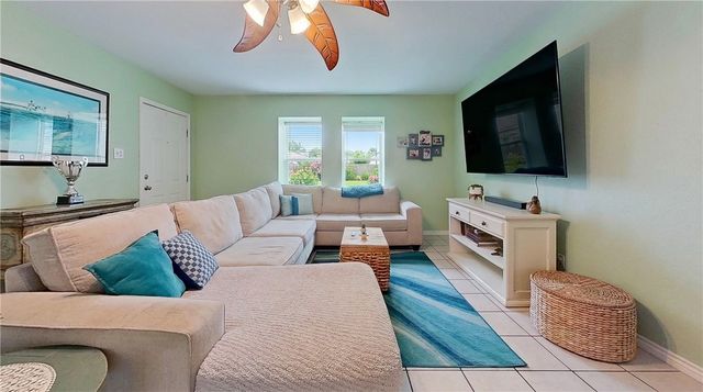 13714 Captain Kidd Dr, Corpus Christi, TX 78418