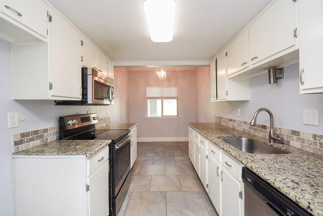 2313 Briarwest Boulevard, Houston, TX 77077