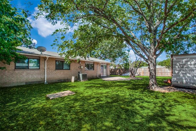4425 Windsor Drive, Garland, TX 75042