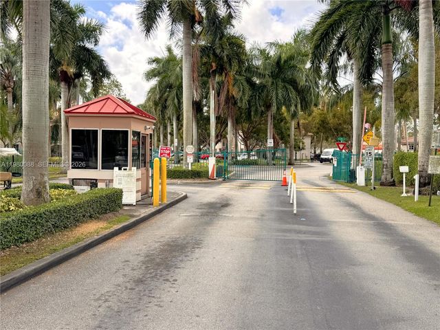 2920 SE 13th Ave 103-51, Homestead, FL 33035