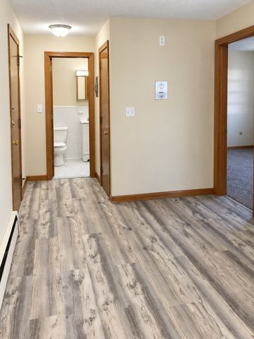 81 Trapelo 58, Waltham, MA 02452