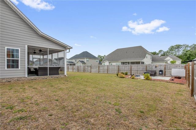 3520 Glencastle Lane, Fayetteville, NC 28306