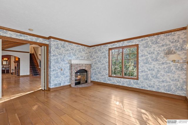20605 Meadow Ridge Drive, Springfield, NE 68059