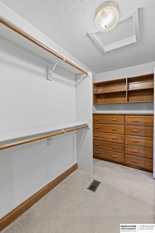 20605 Meadow Ridge Drive, Springfield, NE 68059