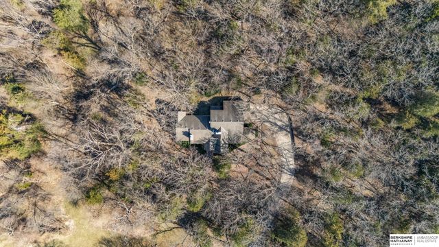 20605 Meadow Ridge Drive, Springfield, NE 68059
