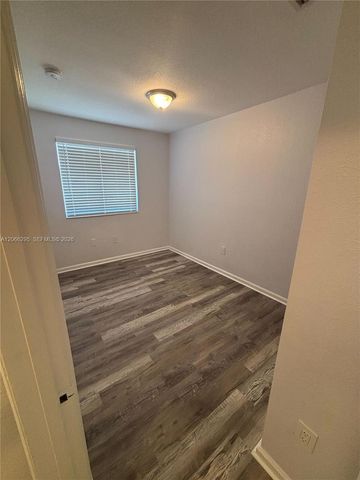 14042 NE 2nd Avenue 14042, Miami, FL 33161