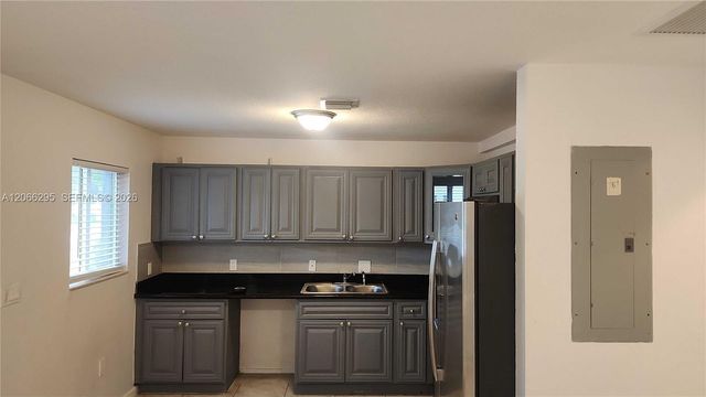 14042 NE 2nd Avenue 14042, Miami, FL 33161