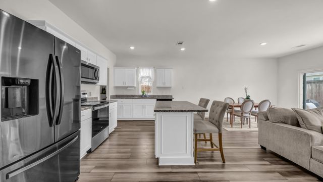 8312 Stovepipe Drive, Fort Worth, TX 76179