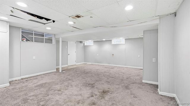 486 Lincoln Avenue, Lincoln Park, MI 48146