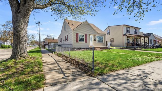486 Lincoln Avenue, Lincoln Park, MI 48146