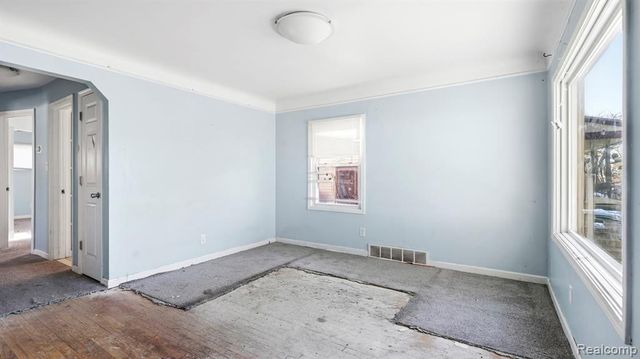 486 Lincoln Avenue, Lincoln Park, MI 48146