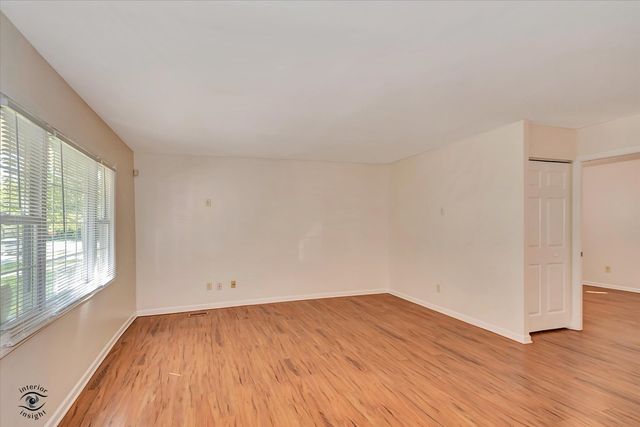 21946 Merrill Avenue, Sauk Village, IL 60411