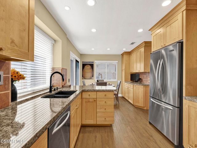 5426 Cedarhaven Drive, Agoura Hills, CA 91301