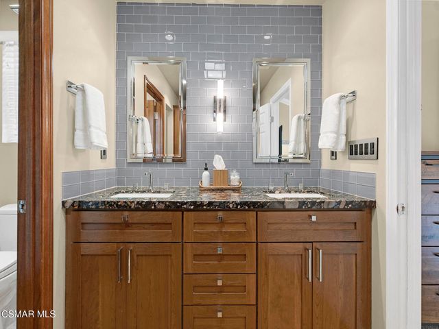 5426 Cedarhaven Drive, Agoura Hills, CA 91301