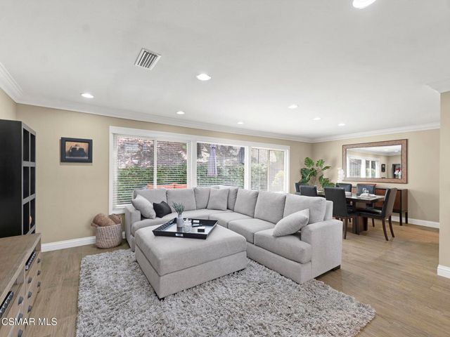 5426 Cedarhaven Drive, Agoura Hills, CA 91301