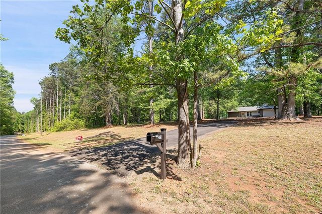 273 Fireside Trail, Douglasville, GA 30134
