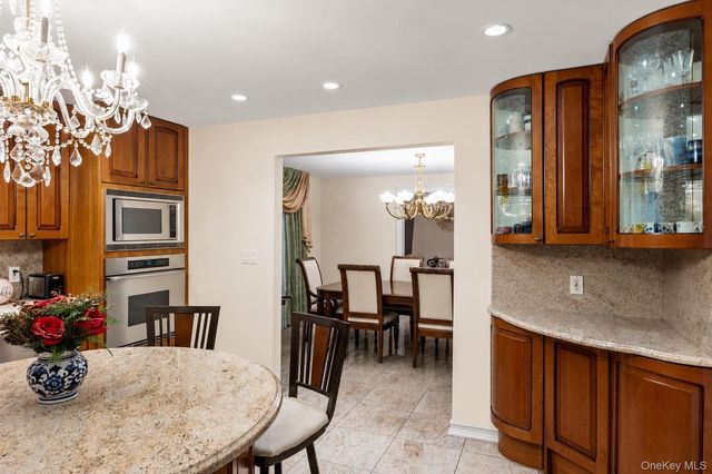 3153 Lee Place, Bellmore, NY 11710