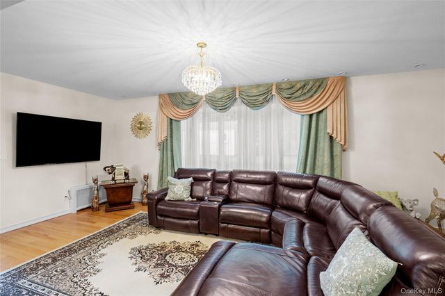 3153 Lee Place, Bellmore, NY 11710