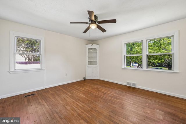 515 DEVON RD, Moorestown, NJ 08057