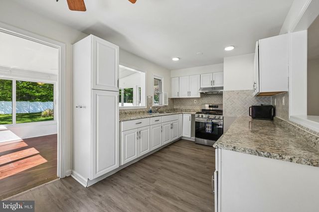 515 DEVON RD, Moorestown, NJ 08057