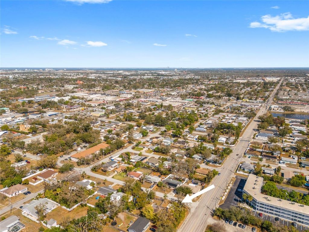 Image 57 of property listing at 7002 53RD STREET N, Pinellas Park, FL 33781