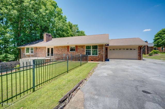 900 Jordan Road, Elizabethton, TN 37643