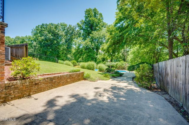 900 Jordan Road, Elizabethton, TN 37643