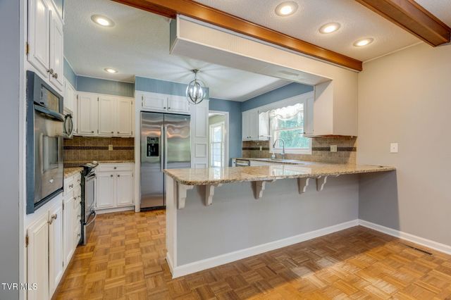 900 Jordan Road, Elizabethton, TN 37643