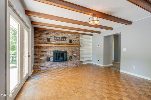 900 Jordan Road, Elizabethton, TN 37643