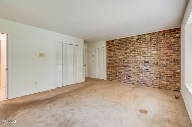 900 Jordan Road, Elizabethton, TN 37643