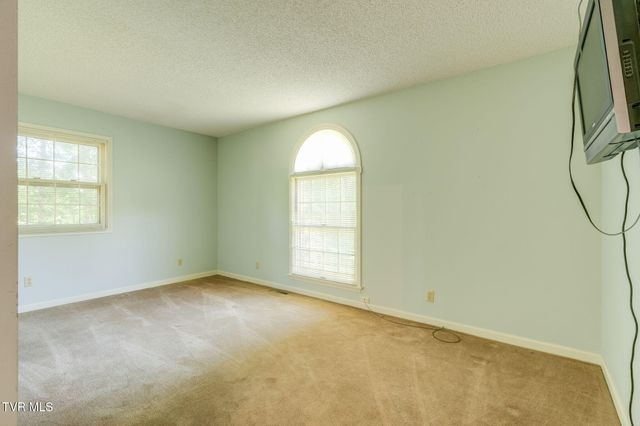 900 Jordan Road, Elizabethton, TN 37643