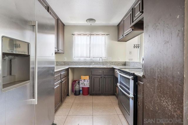 8166 Paradise Valley Ct., Spring Valley, CA 91977