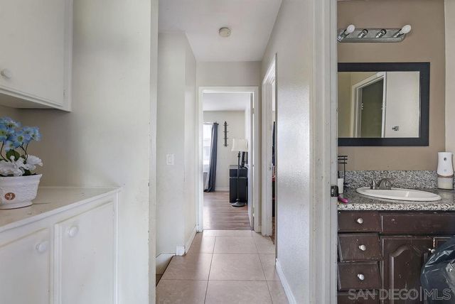8166 Paradise Valley Ct., Spring Valley, CA 91977