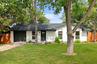 701 Botany Bay Drive, Dallas, TX 75211