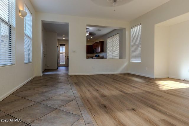 2051 E CARLA VISTA Drive, Chandler, AZ 85225