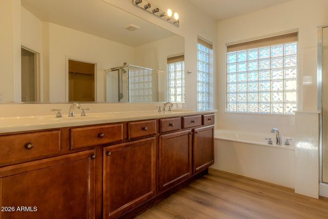 2051 E CARLA VISTA Drive, Chandler, AZ 85225