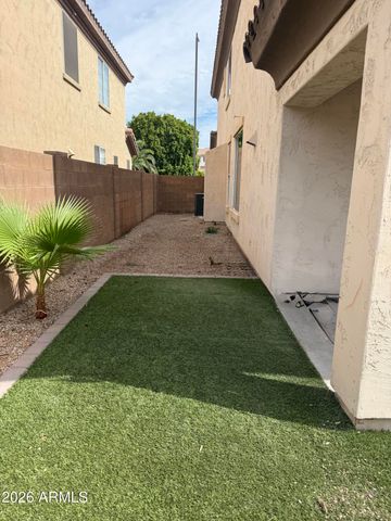 2051 E CARLA VISTA Drive, Chandler, AZ 85225