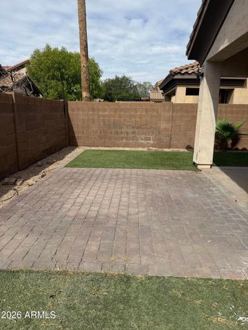 2051 E CARLA VISTA Drive, Chandler, AZ 85225