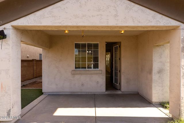 2051 E CARLA VISTA Drive, Chandler, AZ 85225