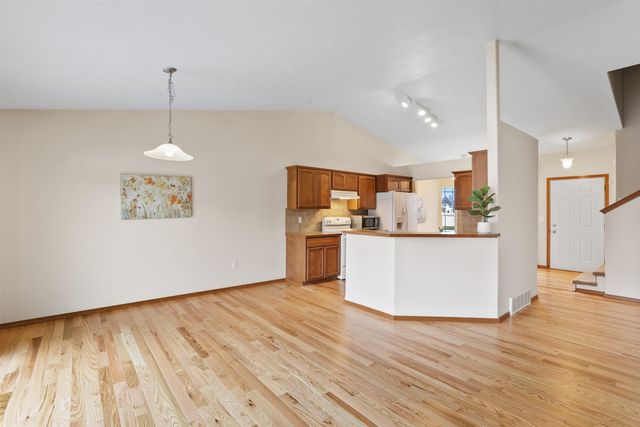 14316 E 31st Ln, Spokane Valley, WA 99037