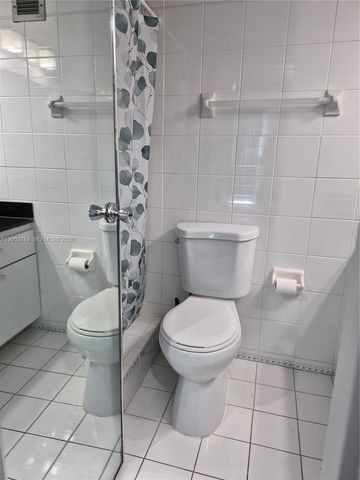 2655 Collins Ave 2406, Miami Beach, FL 33140