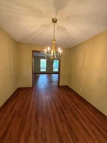 8351 Post Oak Court, Riverdale, GA 30274