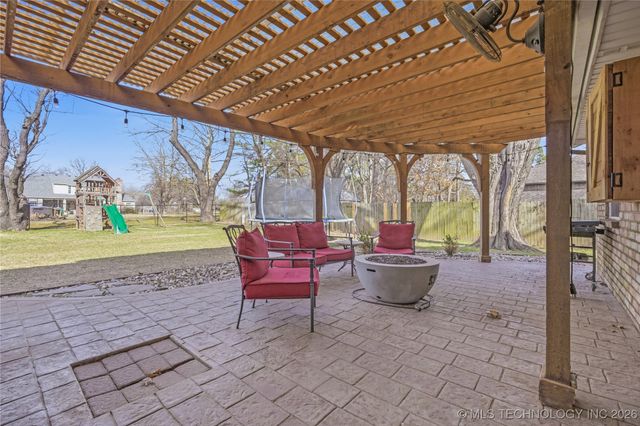 12663 E 128th Street S, Broken Arrow, OK 74011