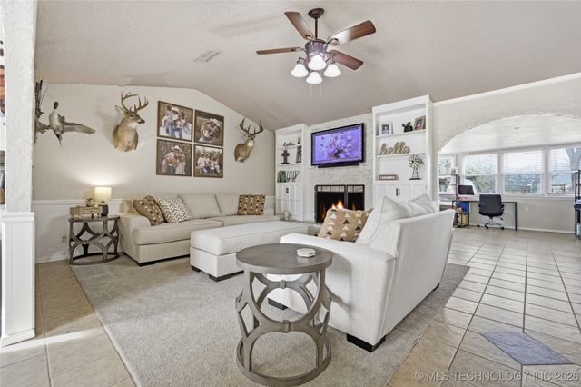 12663 E 128th Street S, Broken Arrow, OK 74011