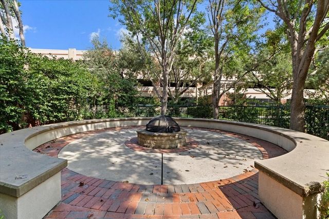 5055 Addison Circle 713, Addison, TX 75001