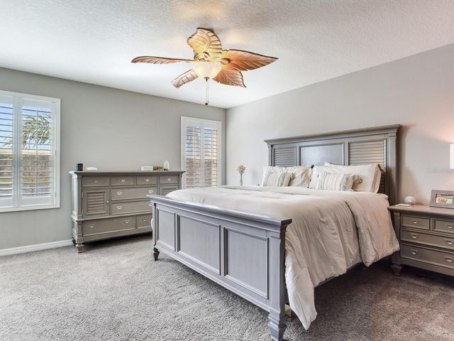 1763 OAK HAMMOCK COURT, Lutz, FL 33558