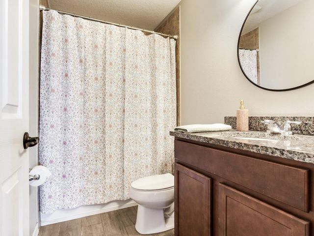 1763 OAK HAMMOCK COURT, Lutz, FL 33558