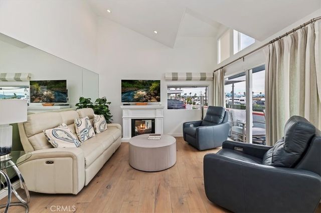 58 Beach, Newport Beach, CA 92663